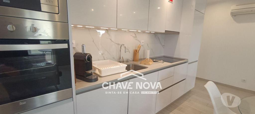 Imóveis para alugar Loulé - Fotos para Apartamento T1 moderno para arrendamento