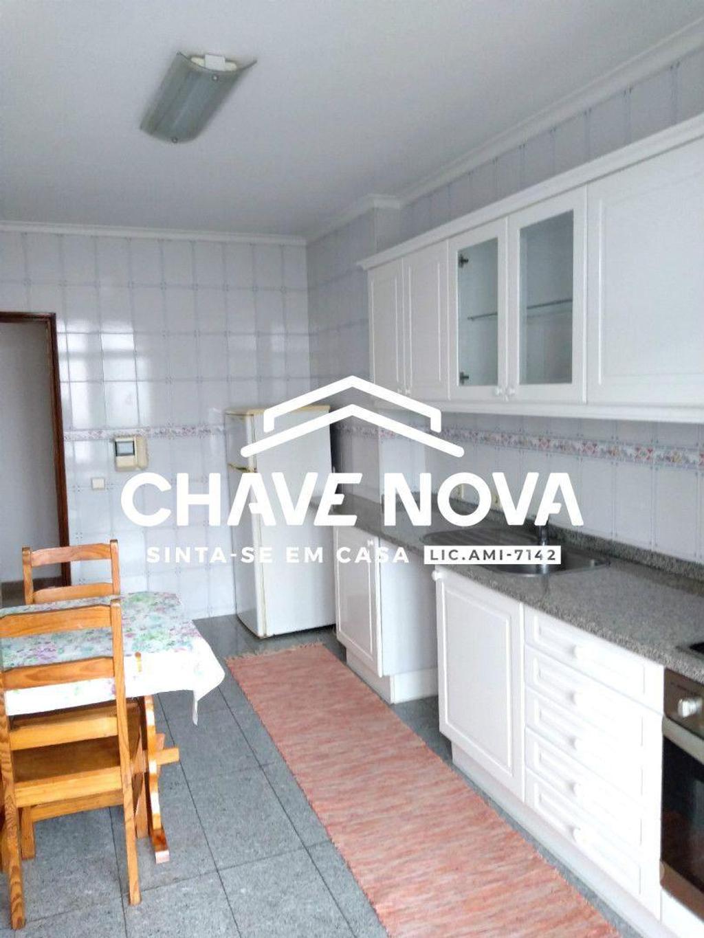 Apartamentos a venda São João da Madeira - Fotos para Apartamento T2 em São João da Madeira (SMF 02686)