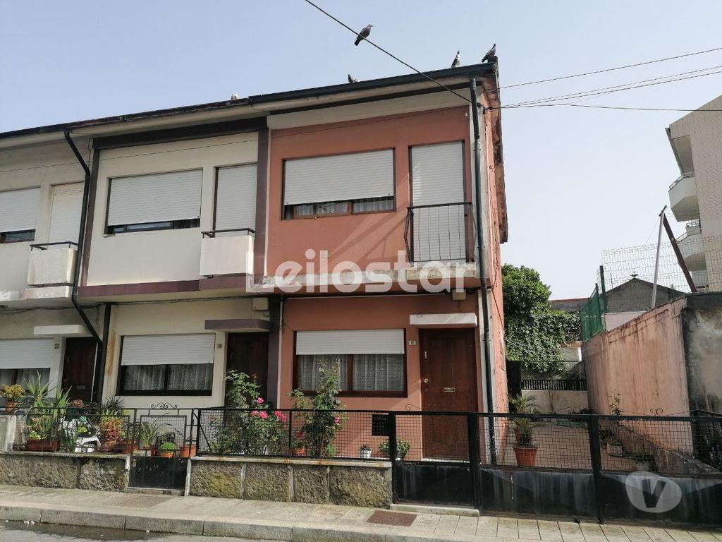 Apartamentos a venda Vila Nova de Gaia - Fotos para Vila-nova-de-gaia-Moradia T2, com 3 frentes, em Gaia (00196)