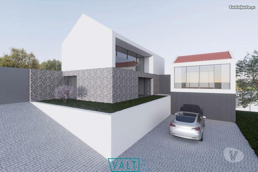 Apartamentos a venda Gondomar - Fotos para Moradia t3 com terreno para reabilitar S.P.Cova Gondomar (04195)