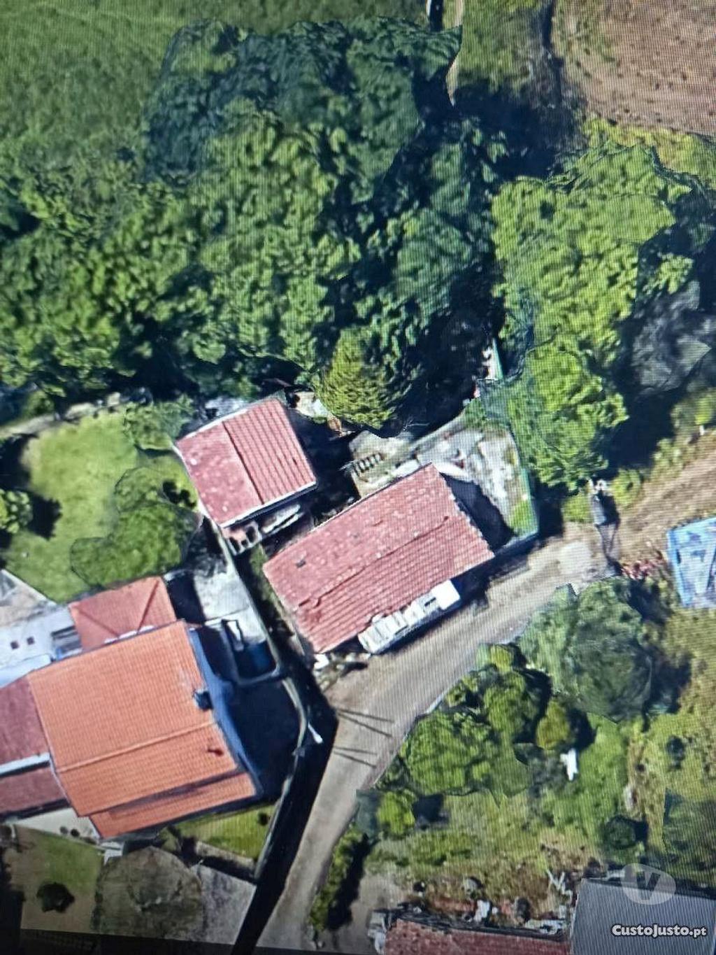 Apartamentos a venda Gondomar - Fotos para Moradia t3 com terreno para reabilitar S.P.Cova Gondomar (04195)