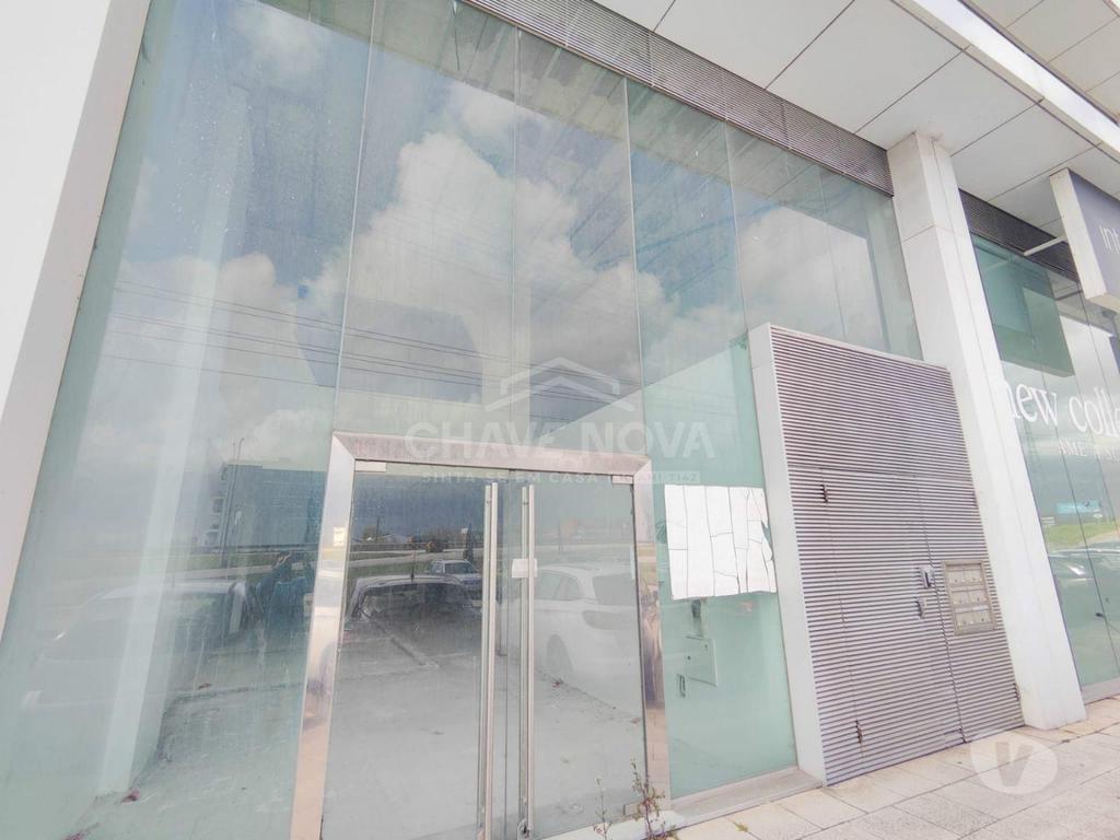 Comprar Loja Aveiro - Fotos para Loja para arrendamento, na Forca, no Edifício Mirador