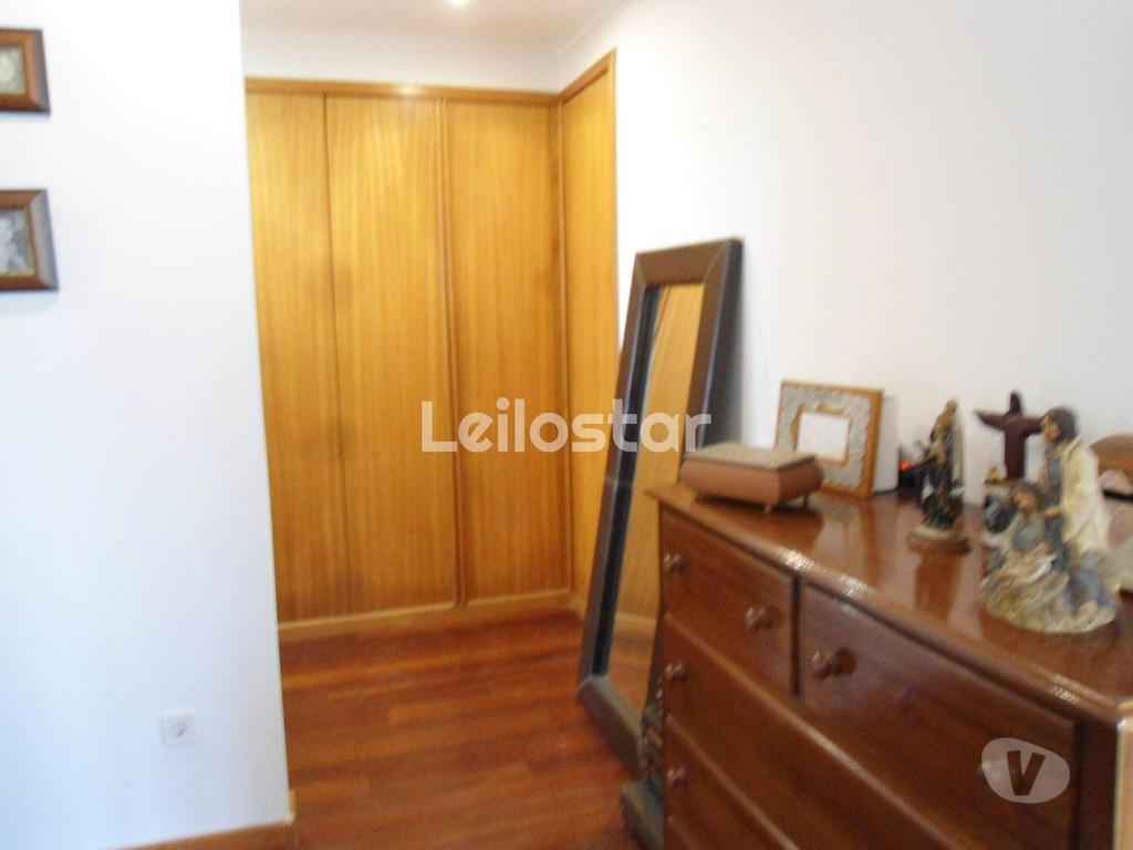 Apartamentos a venda Vila Nova de Gaia - Fotos para Excelente moradia V3 Sandim - Vila Nova de Gaia (00244)