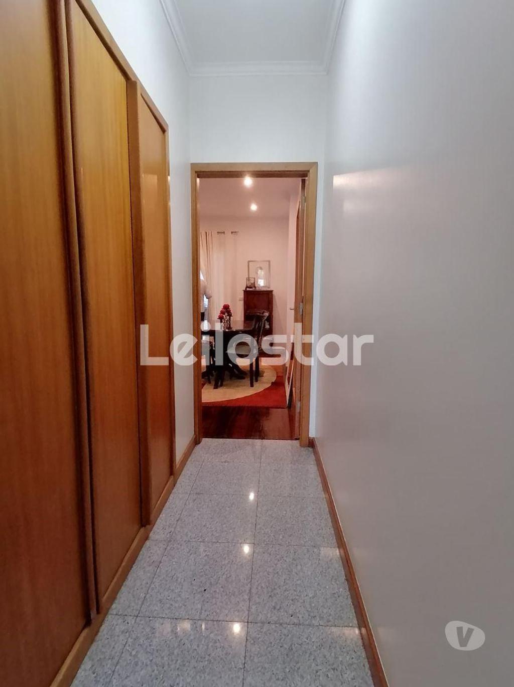 Apartamentos a venda Vila Nova de Gaia - Fotos para Excelente moradia V3 Sandim - Vila Nova de Gaia (00244)