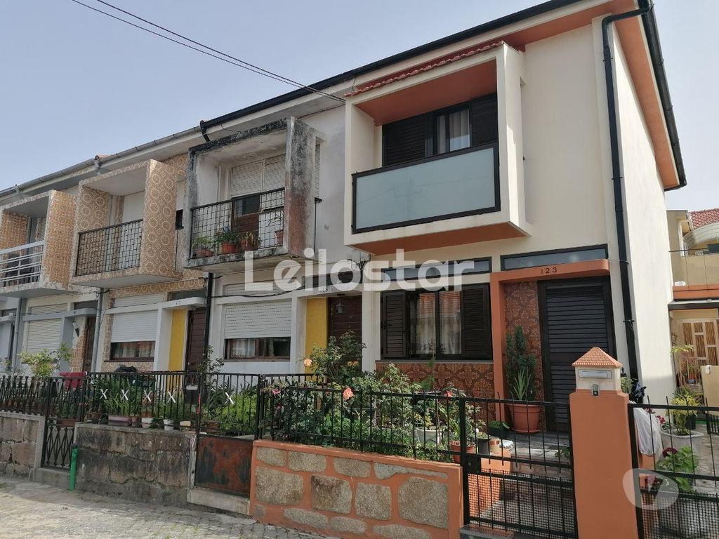 Apartamentos a venda Vila Nova de Gaia - Fotos para Vila-nova-de-gaia-Moradia T2 em Mafamude - Gaia, (00197)