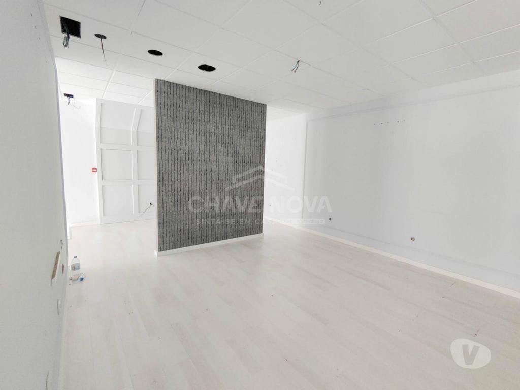 Comprar Loja Aveiro - Fotos para Loja para arrendamento, na Forca, no Edifício Mirador