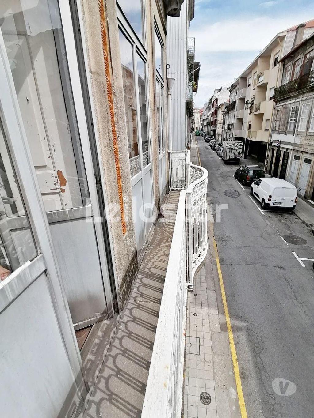 Comprar Loja Porto - Fotos para Prédio no centro do Porto - Cedofeita