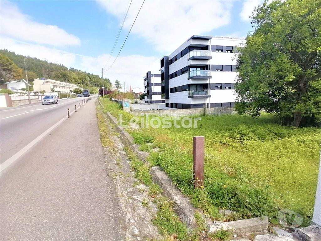 Terrenos Vila Nova de Gaia - Fotos para Terreno em Gaia - para Construção de prédio (00230)