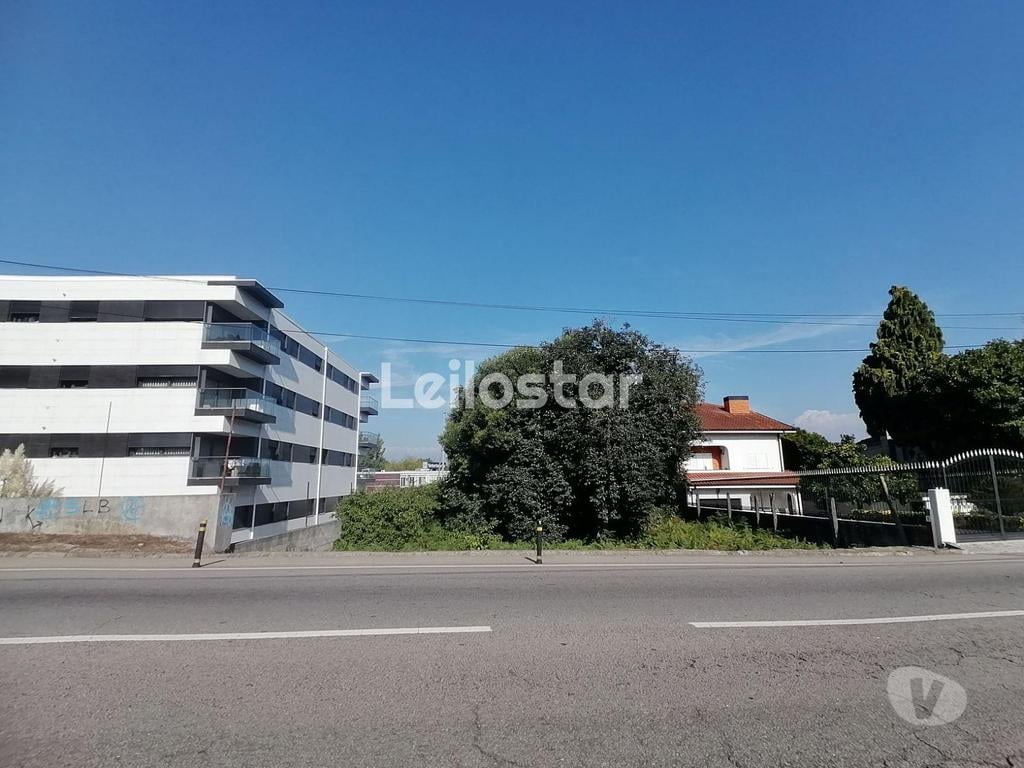 Terrenos Vila Nova de Gaia - Fotos para Terreno em Gaia - para Construção de prédio (00230)