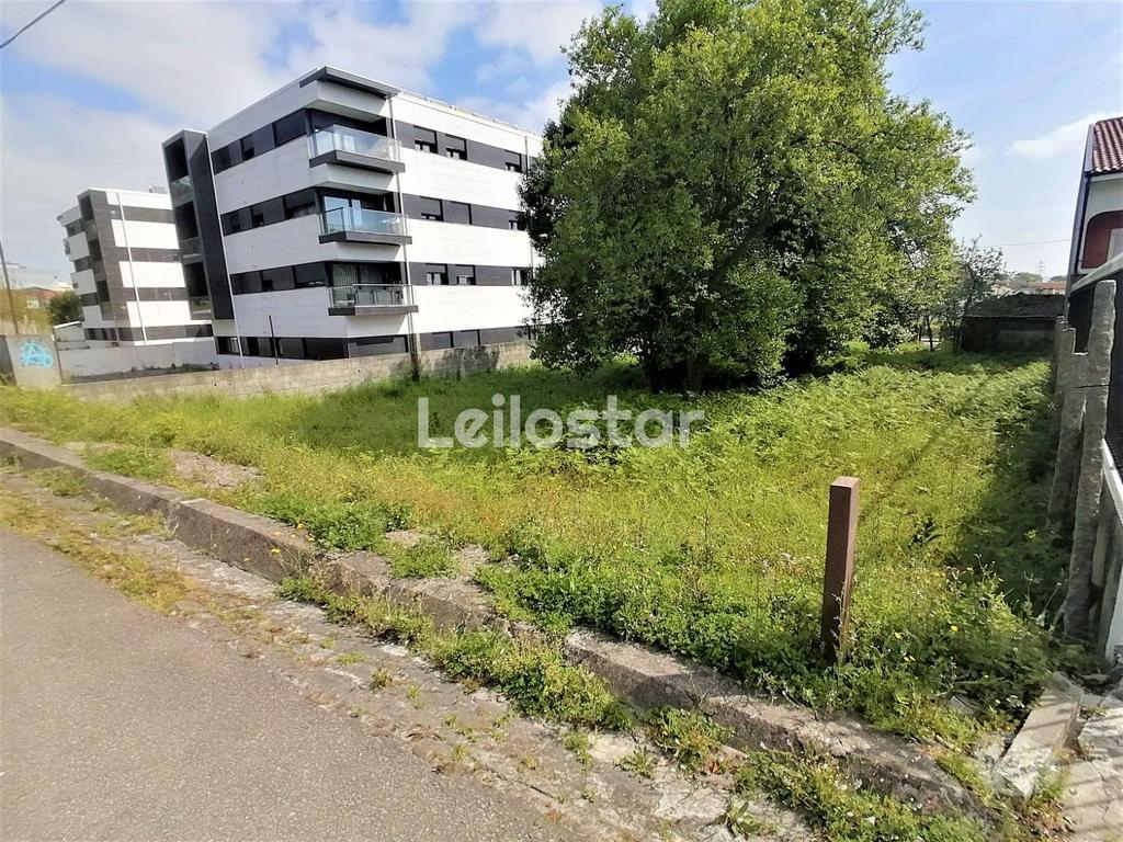 Terrenos Vila Nova de Gaia - Fotos para Terreno em Gaia - para Construção de prédio (00230)