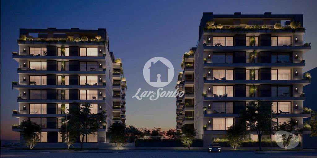Apartamentos a venda Porto - Fotos para Porto-Apartamento T4 Novo na cidade do Porto (265-A-01461)
