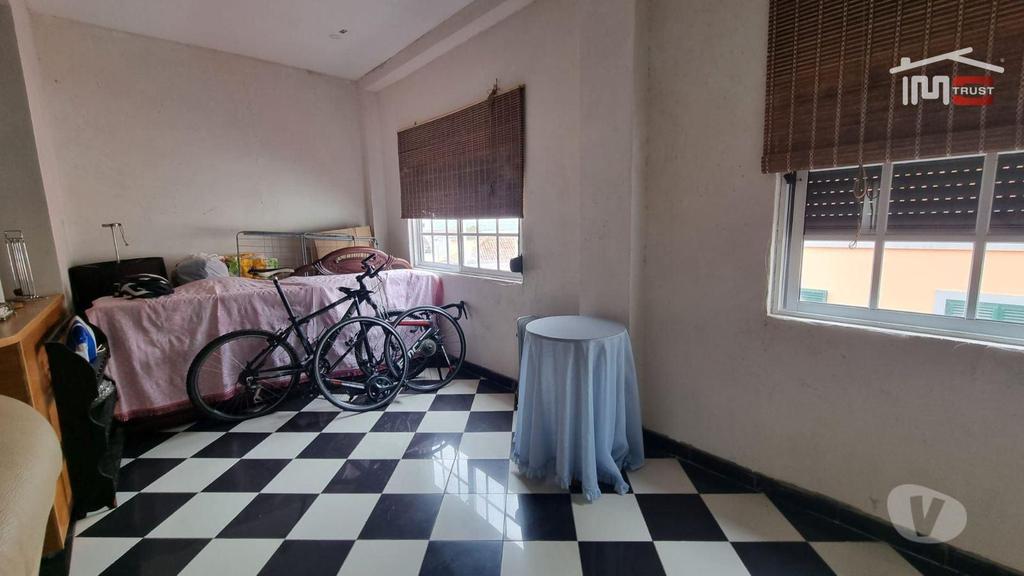 Apartamentos a venda Montijo - Fotos para Apartamento T2 Montijo 2ºandar, Varanda, Sala c lareira,