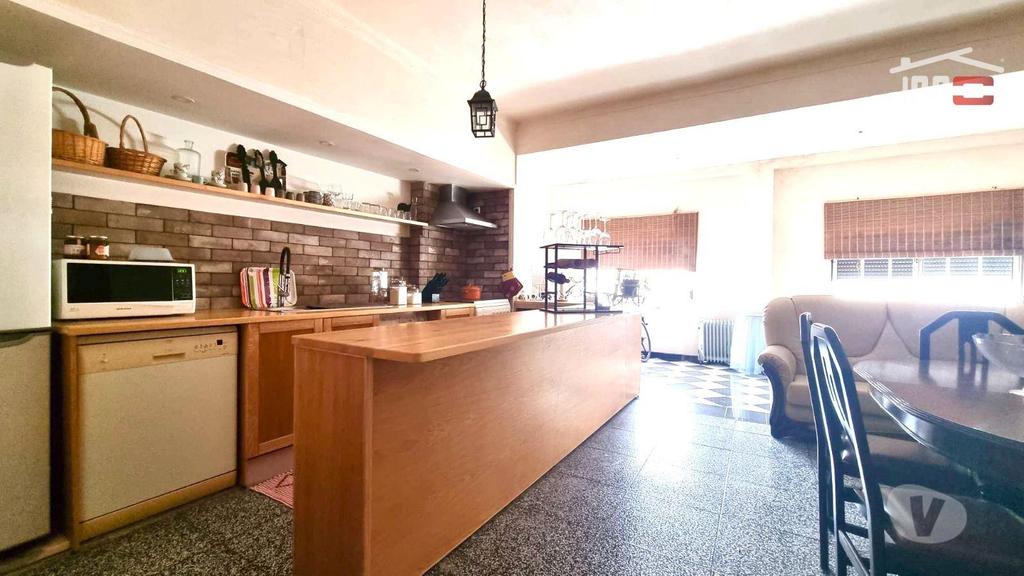 Apartamentos a venda Montijo - Fotos para Apartamento T2 Montijo 2ºandar, Varanda, Sala c lareira,