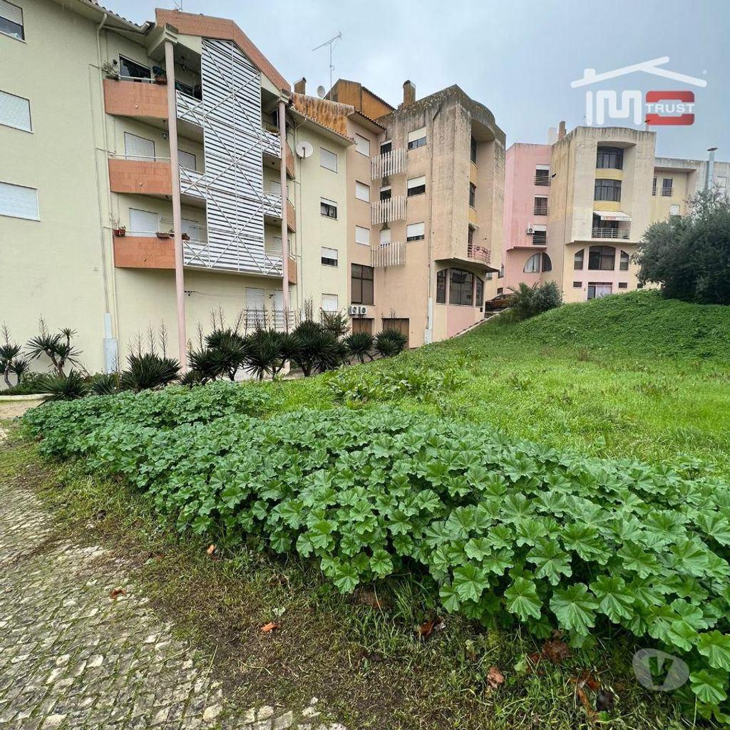 Comprar Loja Torres Novas - Fotos para LOTE COM PROJETO APROVADO PARA CONSTRUÇÃO IMEDIATA