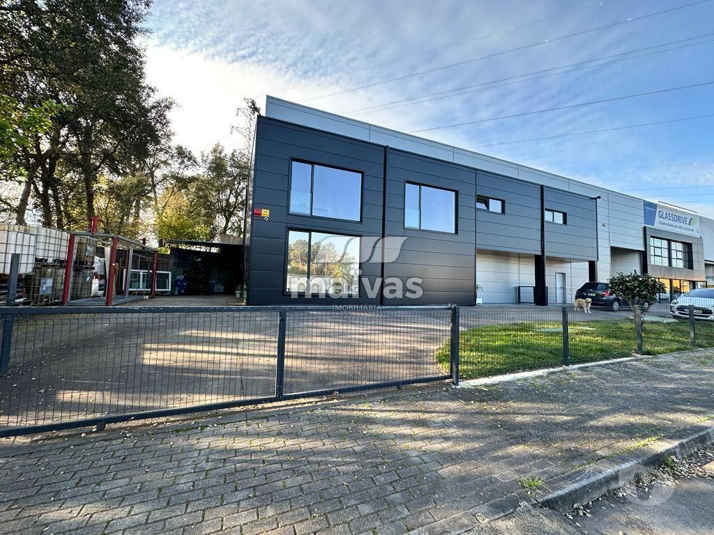Aluguer Loja Vila Verde - Fotos para Escritório, novo, para arrendamento, Vila Verde - Soutelo