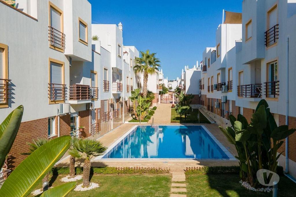 Apartamentos a venda Tavira - Fotos para Elegante Apartamento T2 em Cabanas de Tavira com Piscina
