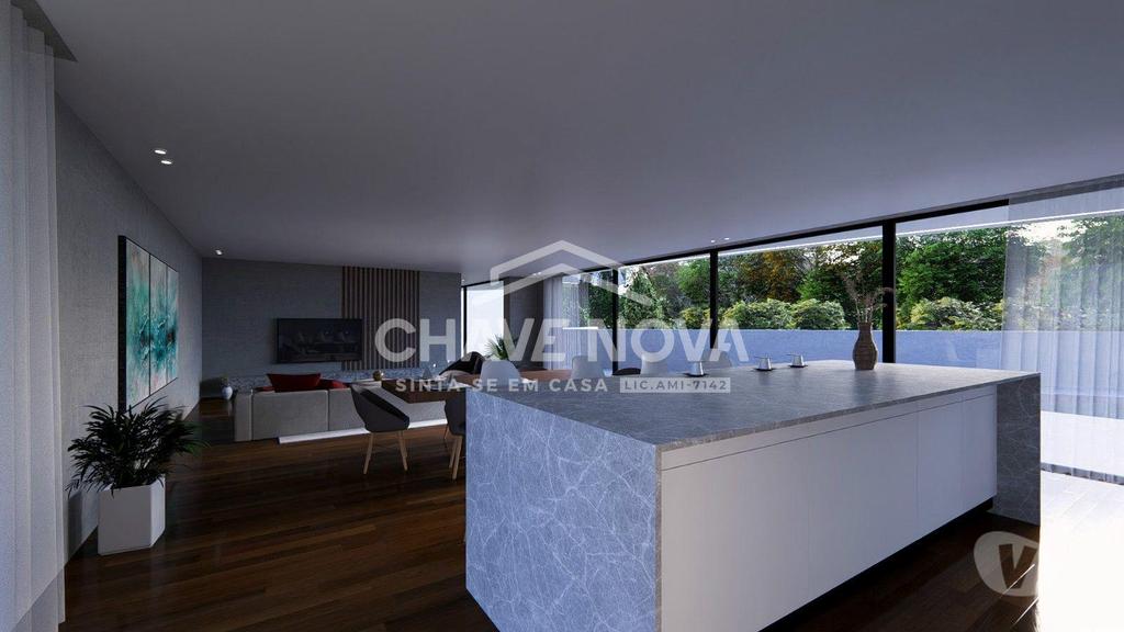 Apartamentos a venda Santa Maria da Feira - Fotos para Moradia T4 Térrea Isolada com piscina no centro de Santa Maria