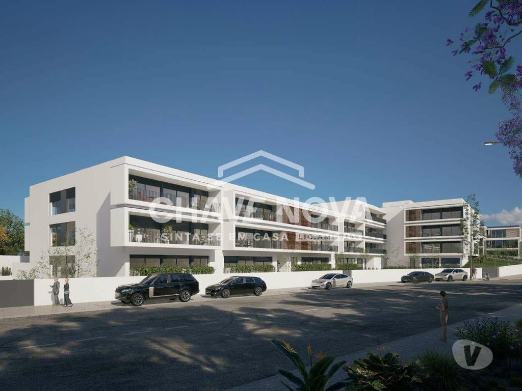 Apartamentos a venda Gondomar - Fotos para Apartamento T4 Novo. Com varanda. Garagem fechada p 2 carros.