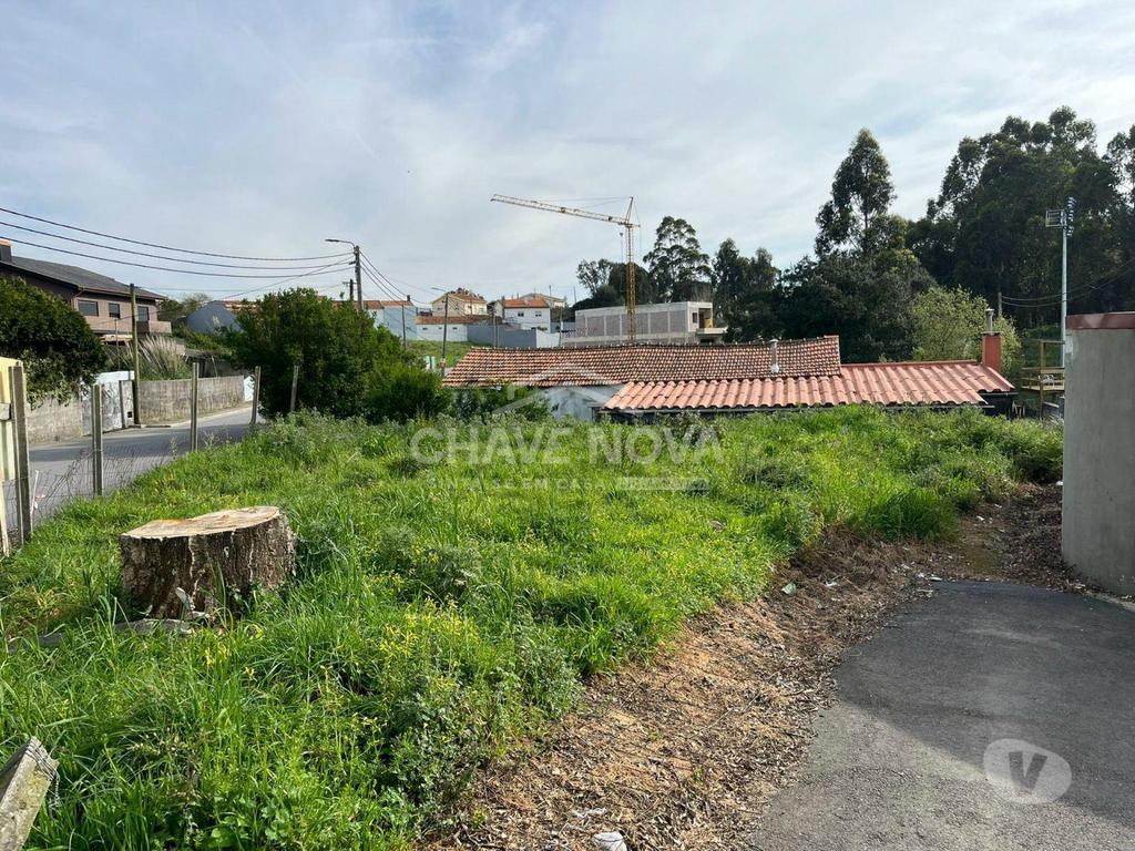 Terrenos Vila Nova de Gaia - Fotos para Lote de Terreno com PIP Aprovado em Valadares. (MAD 01634)