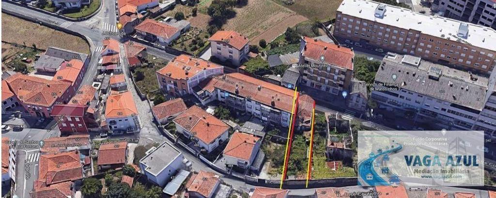 Terrenos Matosinhos - Fotos para Terreno de 2 Frentes com Moradia para restaurar a 900 m do
