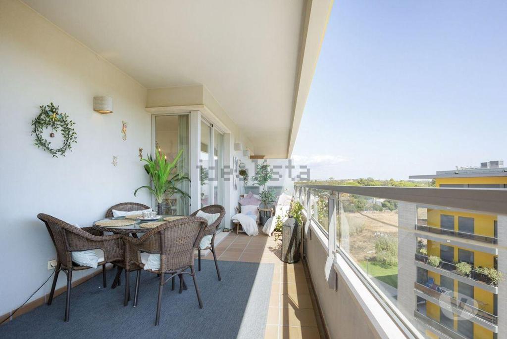 Apartamentos a venda Loulé - Fotos para Loule-Apartamento T3 à venda em Praia de Quarteira (VLM 00200)