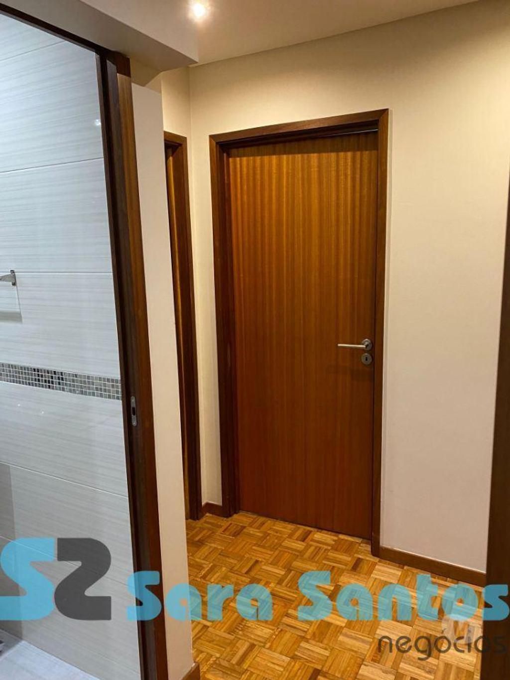 Apartamentos a venda Porto - Fotos para T2 com Cozinha Equipada e Lugar de Garagem Boavista-Porto