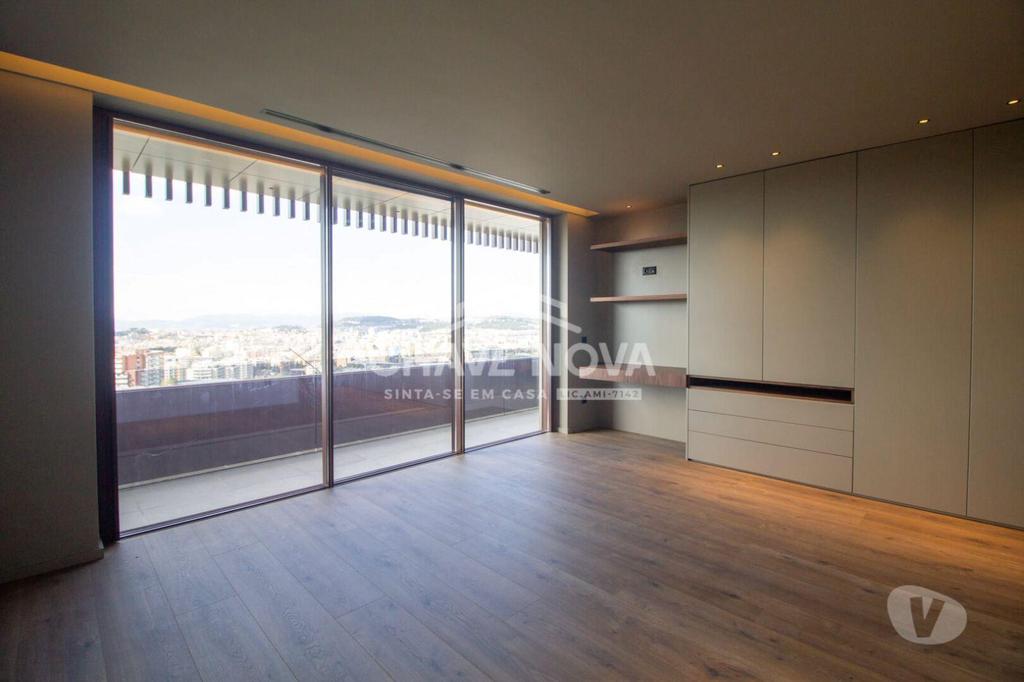 Apartamentos a venda Braga - Fotos para Braga-Moradia de Luxo - Fraião Braga (BRG 00032)