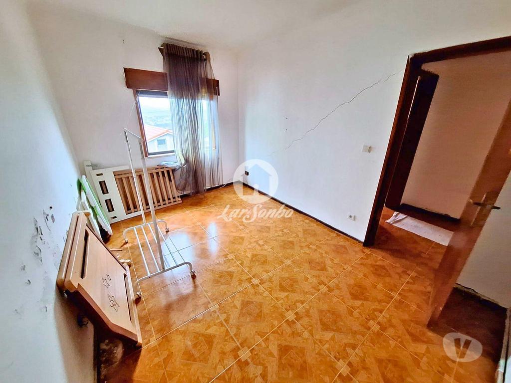 Apartamentos a venda Barcelos - Fotos para Excelente Moradia Térrea á entrada de cidade de Barcelos