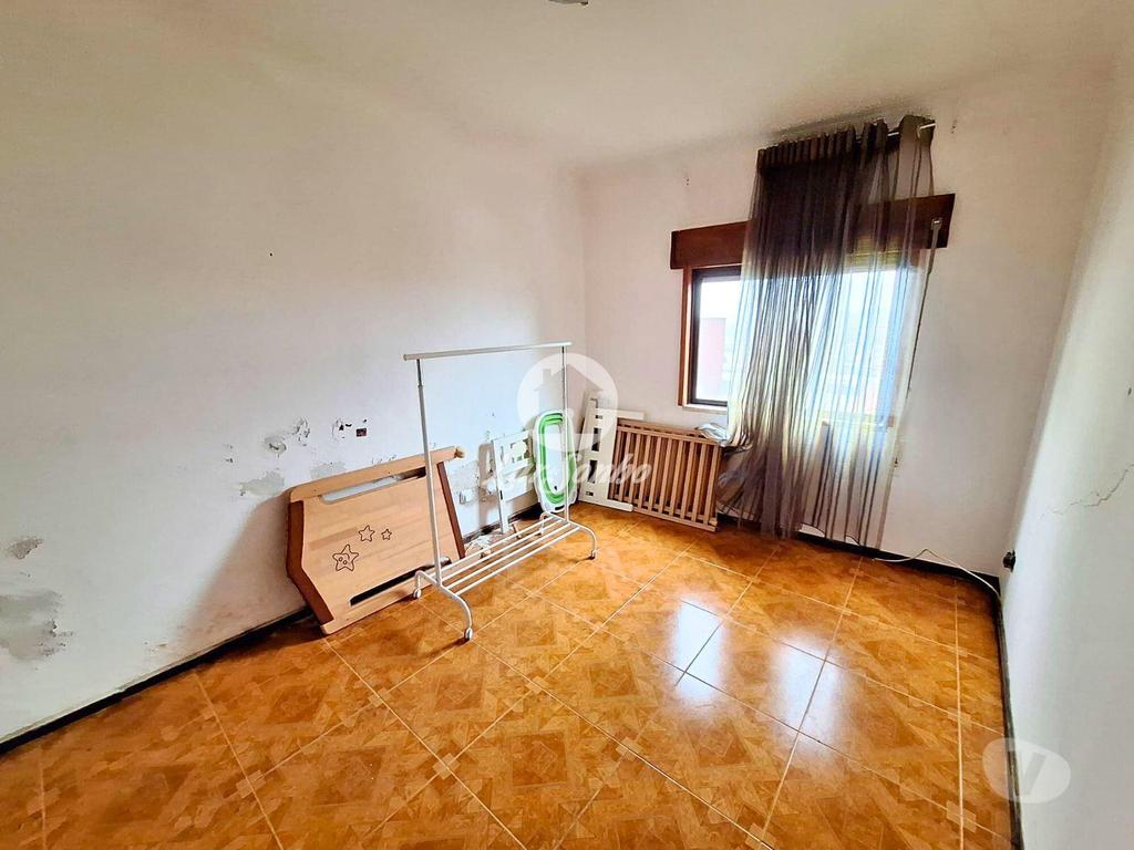 Apartamentos a venda Barcelos - Fotos para Excelente Moradia Térrea á entrada de cidade de Barcelos