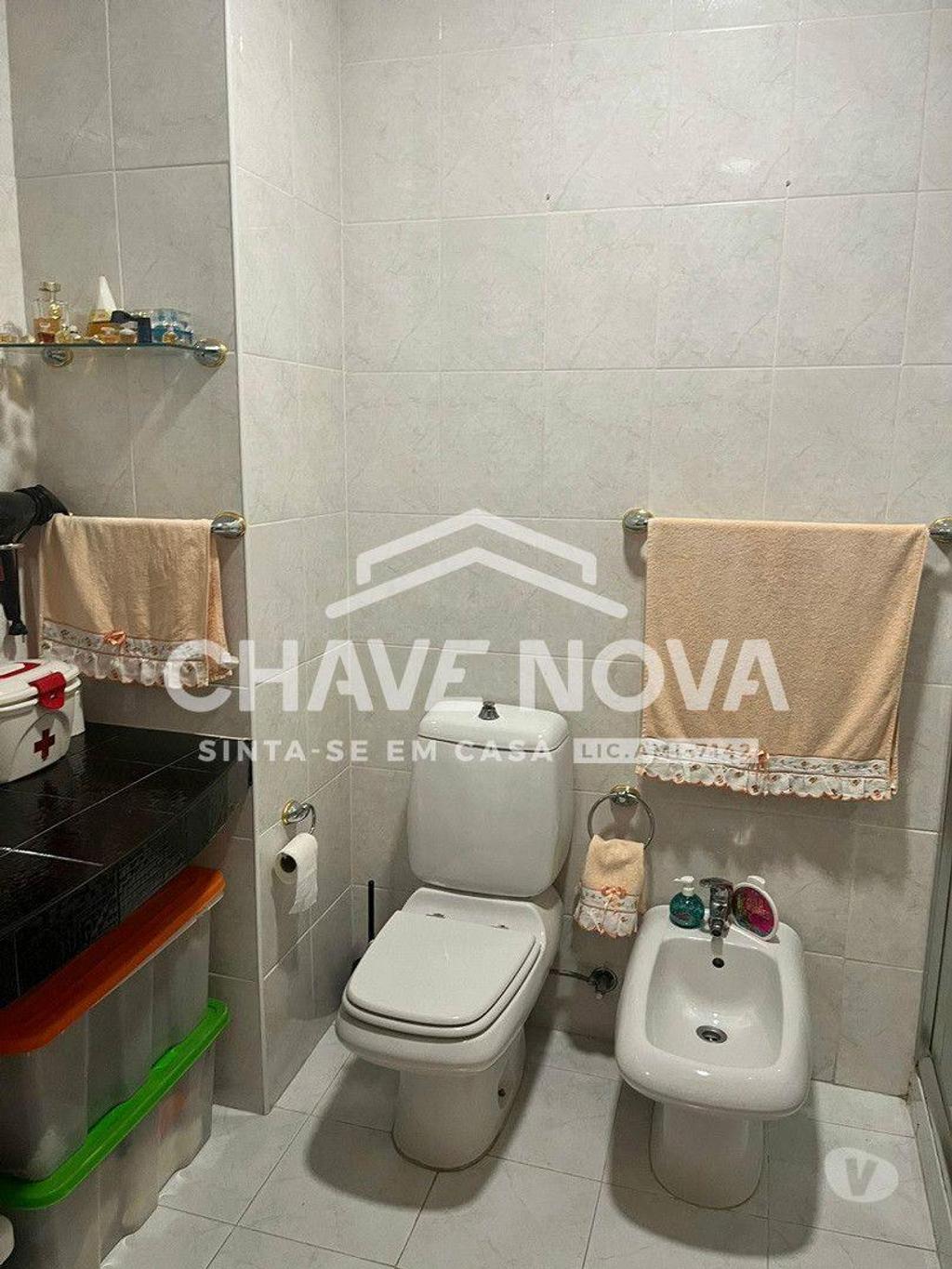 Apartamentos a venda Vila Nova de Gaia - Fotos para Vila-nova-de-gaia-Apartamento T2 em Valadares (PRTOR 00709)