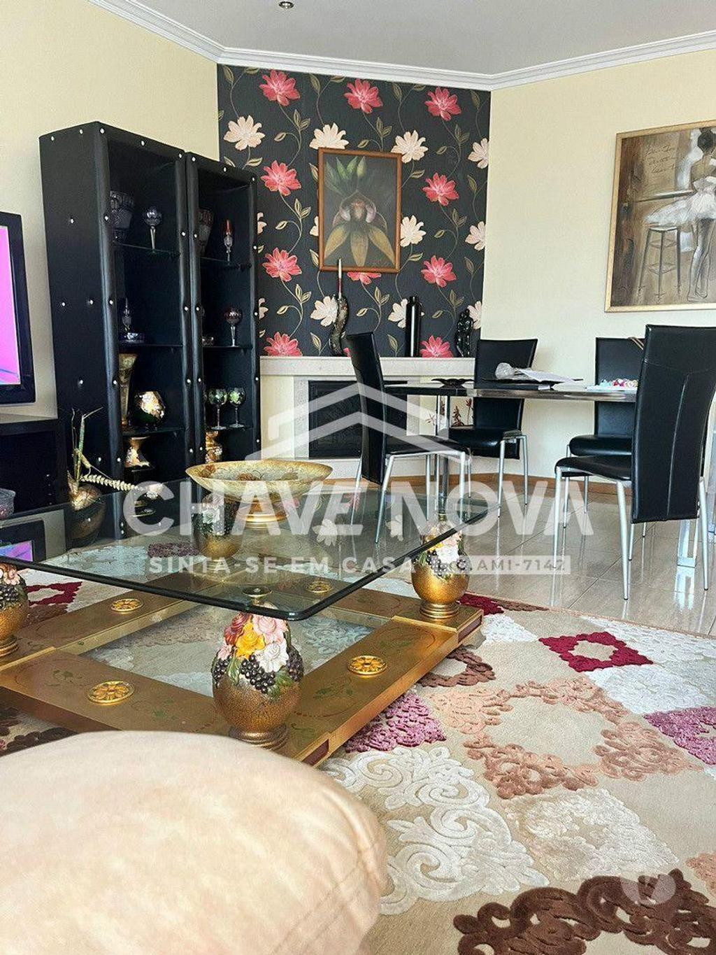 Apartamentos a venda Vila Nova de Gaia - Fotos para Vila-nova-de-gaia-Apartamento T2 em Valadares (PRTOR 00709)