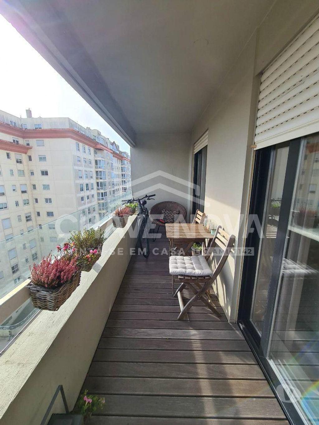 Apartamentos a venda Porto - Fotos para Porto-Apartamento T3+1 em Pinhais da Foz (PRTBV 00135)