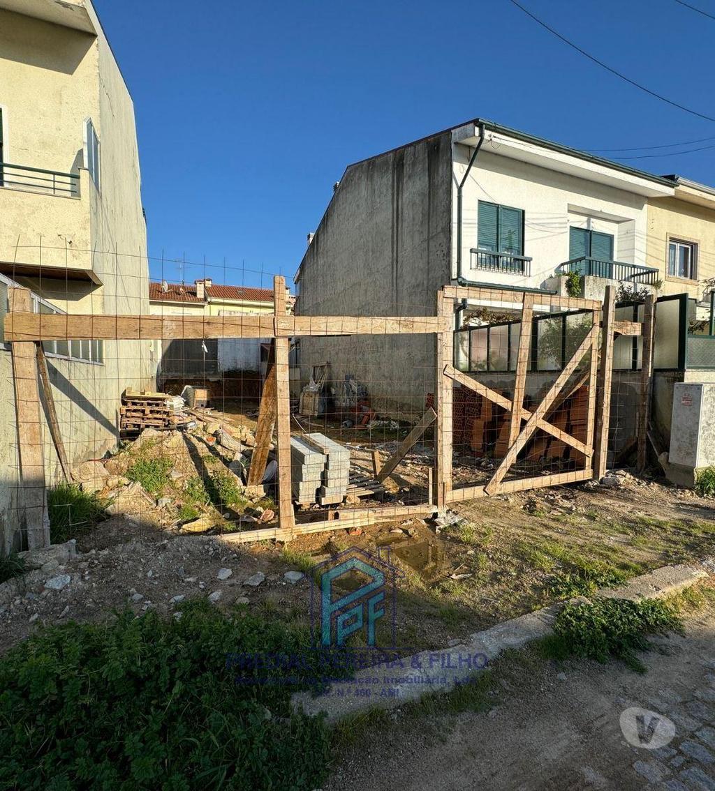 Apartamentos a venda Gondomar - Fotos para Moradia em construção - Baguim Próx. Escola 2 3 e Igreja
