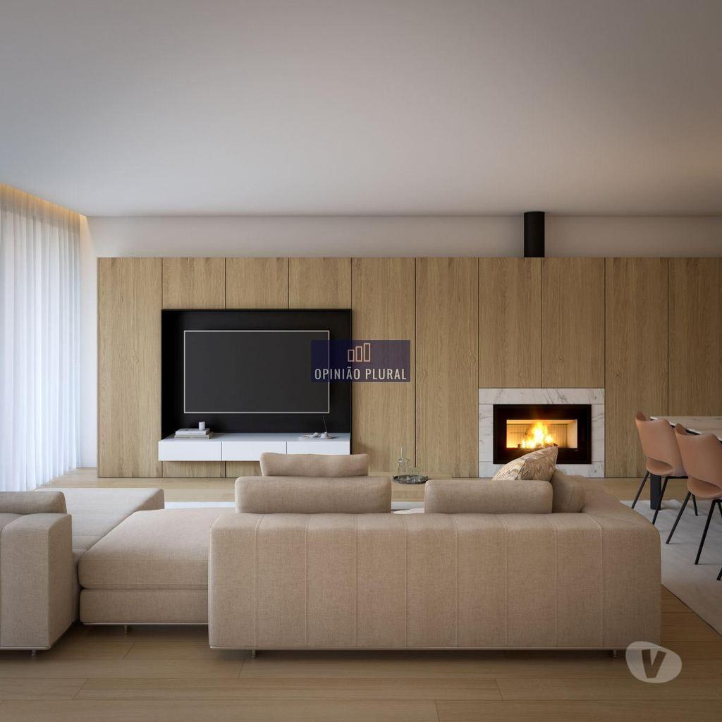 Apartamentos a venda Vila Nova de Gaia - Fotos para Espaçosa Moradia T3 com Três Suítes em Serzedo Perosinho