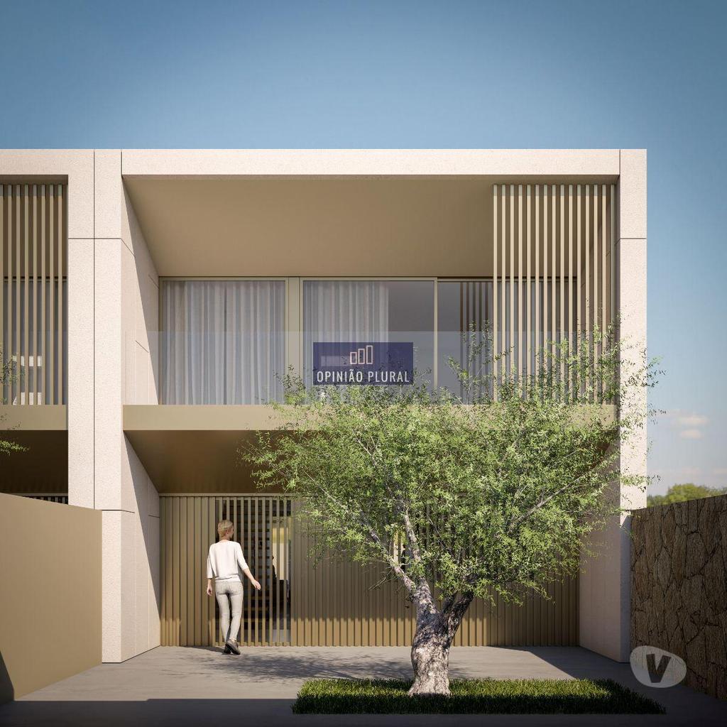 Apartamentos a venda Vila Nova de Gaia - Fotos para Espaçosa Moradia T3 com Três Suítes em Serzedo Perosinho
