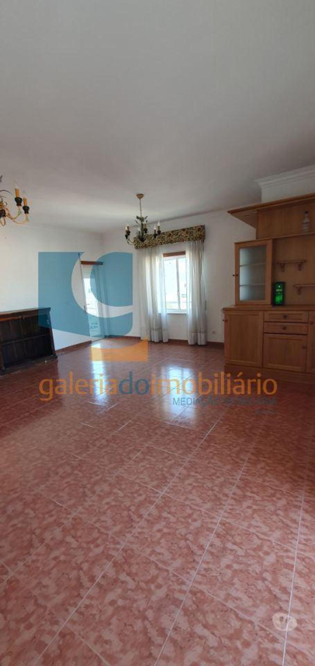 Apartamentos a venda Alcanena - Fotos para Alcanena-T3 Optima Localização. Junto de (7 2024)