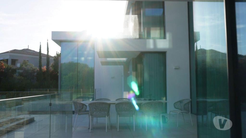 Apartamentos a venda Loulé - Fotos para Descubra a Moradia dos Sonhos na Quinta do Lago: Luxo e