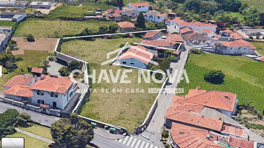 Comprar Loja Vila Nova de Gaia - Fotos para Lote de terreno com moradia para reabilitar