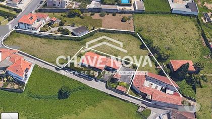 Comprar Loja - Fotos para Lote de terreno com moradia para reabilitar