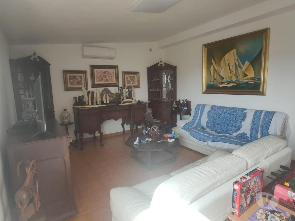 Apartamentos a venda Portimão - Fotos para Moradia com grande potencial na Mexilhoeira Grande (ALBF 00100)