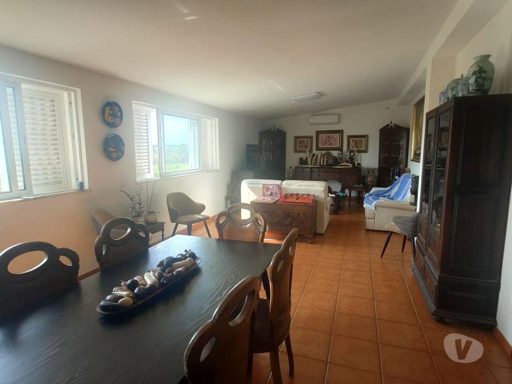 Apartamentos a venda Portimão - Fotos para Moradia com grande potencial na Mexilhoeira Grande (ALBF 00100)
