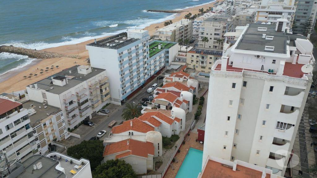 Imóveis para alugar Loulé - Fotos para Arrende Já: Apartamento T3 em Quarteira a 2 Minutos da Praia
