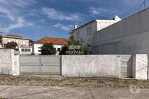 Caminha-Casa na praia com vista mar (A001-0230)