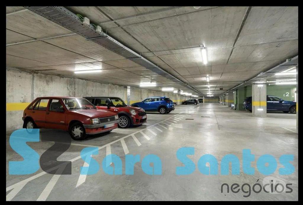 Apartamentos a venda Porto - Fotos para Porto-T3 de Luxo C Terraço junto ao Douro- Porto (SS0719)