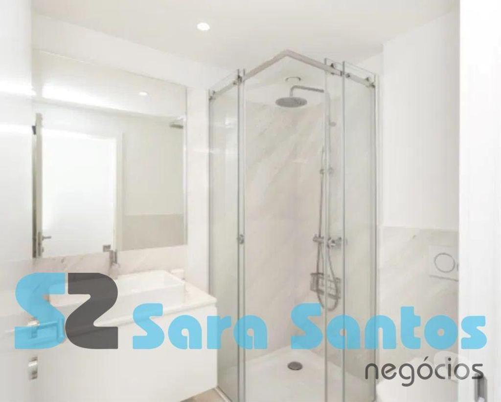 Apartamentos a venda Porto - Fotos para Porto-T3 de Luxo C Terraço junto ao Douro- Porto (SS0719)