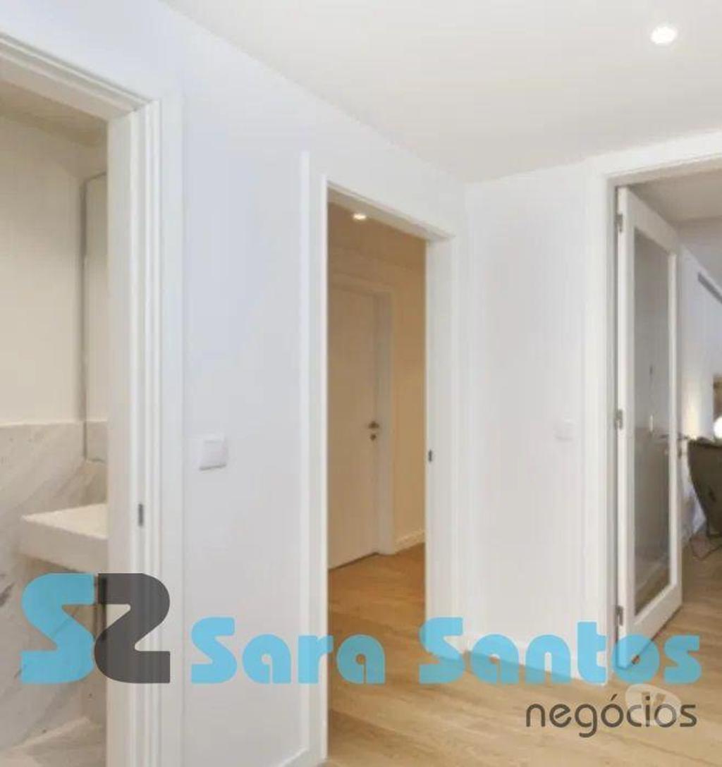 Apartamentos a venda Porto - Fotos para Porto-T3 de Luxo C Terraço junto ao Douro- Porto (SS0719)