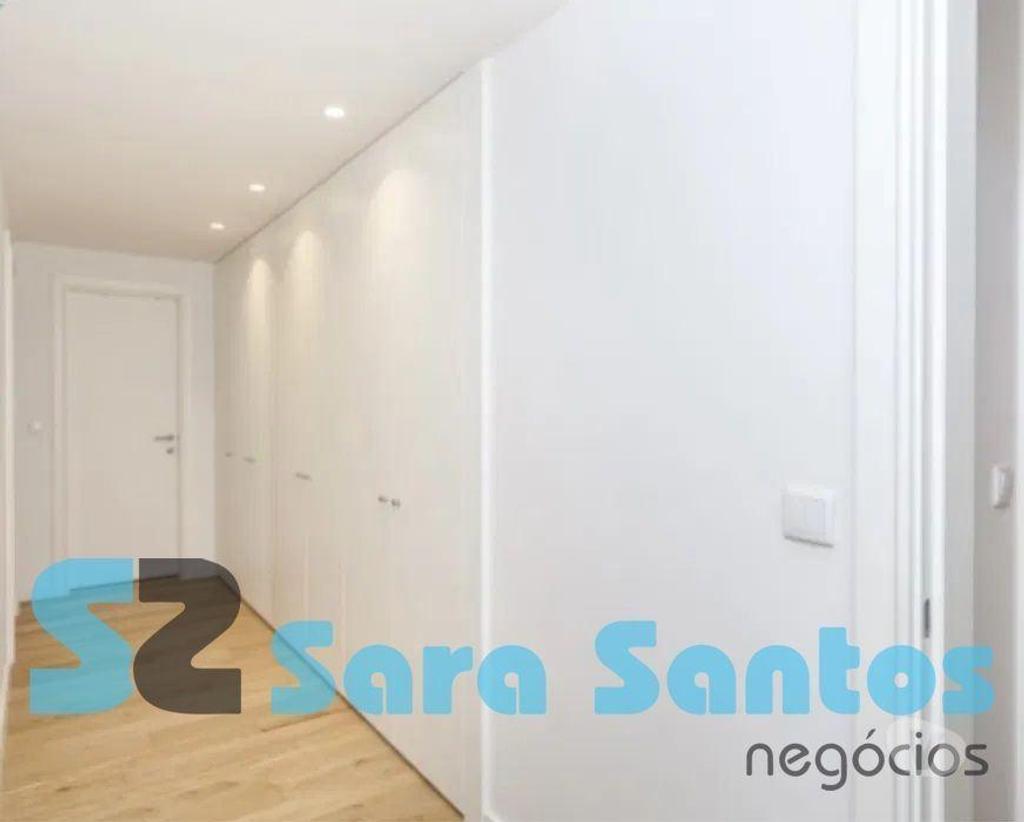 Apartamentos a venda Porto - Fotos para Porto-T3 de Luxo C Terraço junto ao Douro- Porto (SS0720)