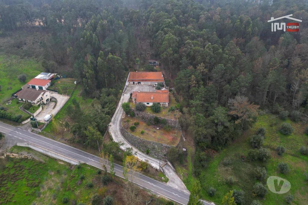 Apartamentos a venda Ourém - Fotos para Moradia T4 com excelente paisagem a 3 minutos de Ourém