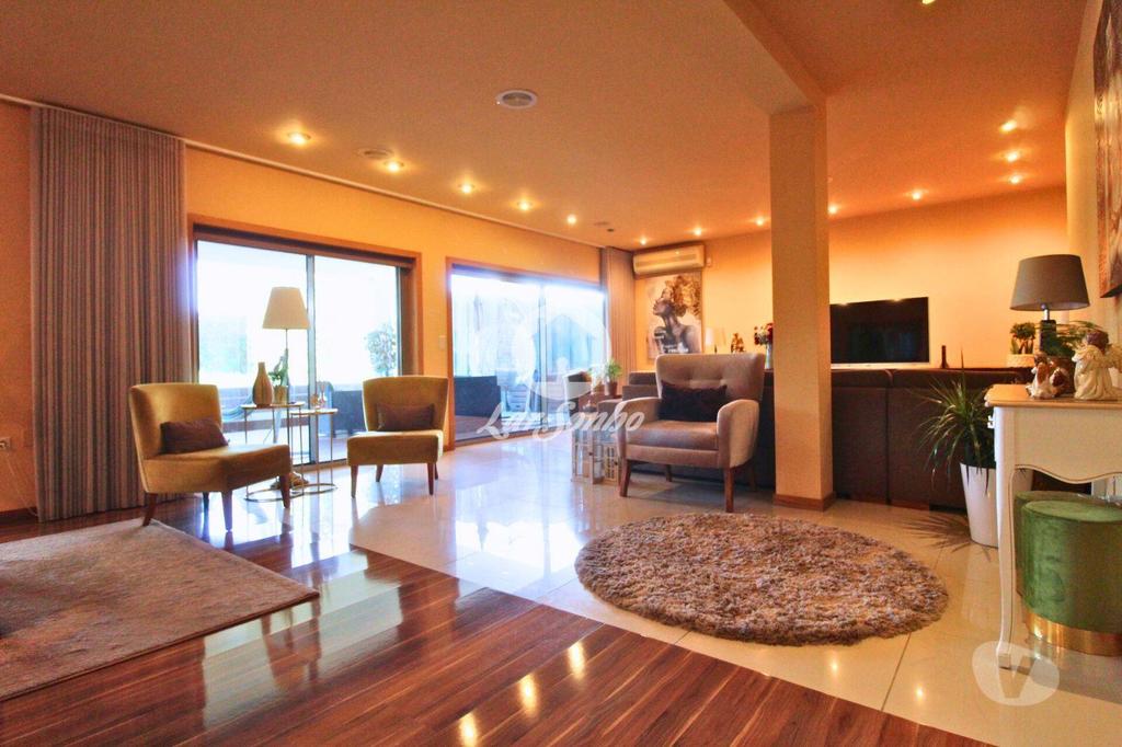 Apartamentos a venda Barcelos - Fotos para Barcelos-Moradia Individual em Barcelos (265-M-01490)