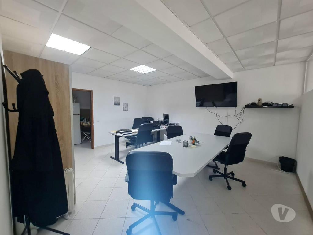 Comprar Loja Loulé - Fotos para Loja em Quarteira na Avenida Francisco Sá Carneiro